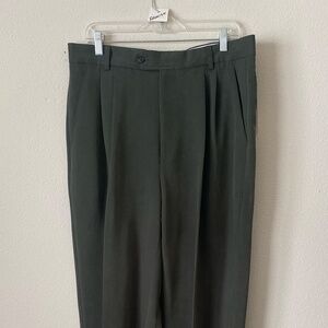 REUNION MENS RAYON/POLY DRESS PANT SZ 34 X 32 PLEATED FRONT CUFFS SPINACH COLOR